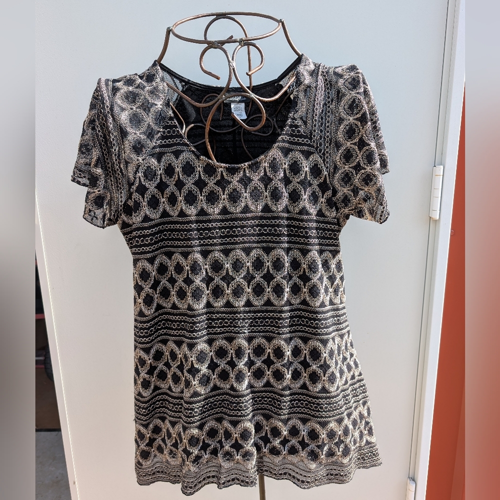 Elegant Black and Gold Embossed Women's Blouse XL